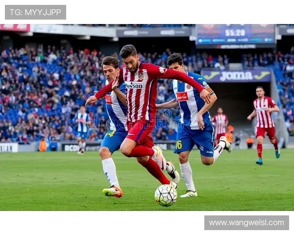 尤文女足冠军功臣莱曼加盟科莫，开启职业生涯新征程