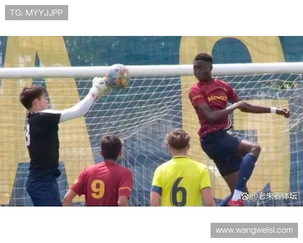 巴西球探网聚焦帕维：15 岁法国队长引枪手巴萨竞逐